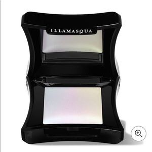Illamasqua Beyond Powder -Daze